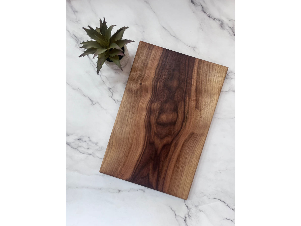 Organic Walnut Wood Cutting Board – Non-Toxic & Food Safe - RuggedWoodworkingUT