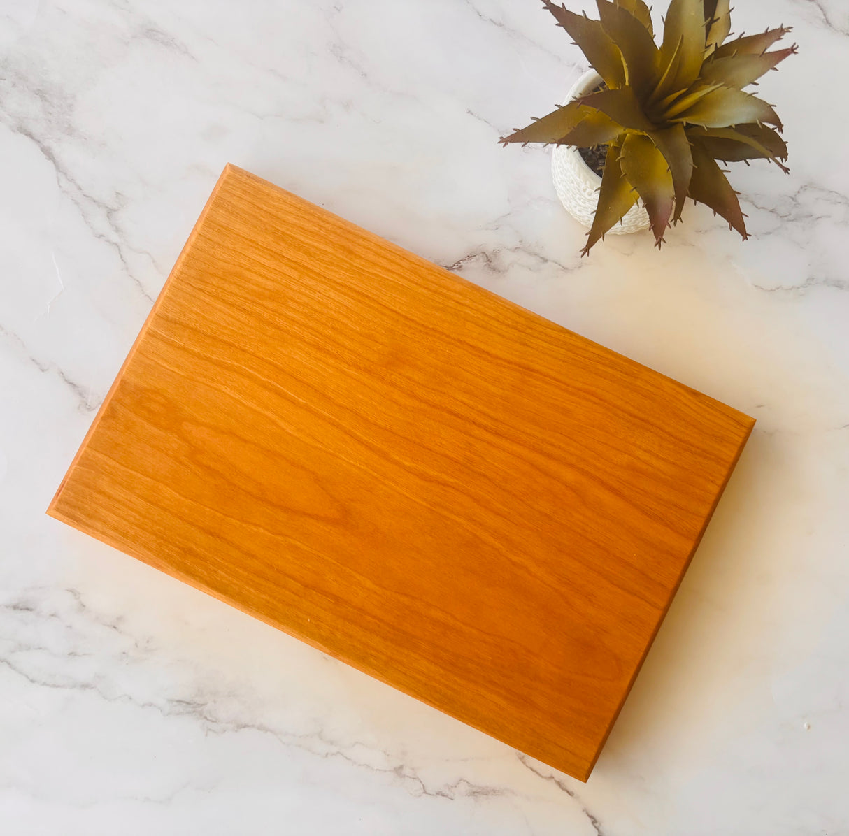 Organic Cherry Wood Cutting Board β Non-Toxic & Food Safe - RuggedWoodworkingUT